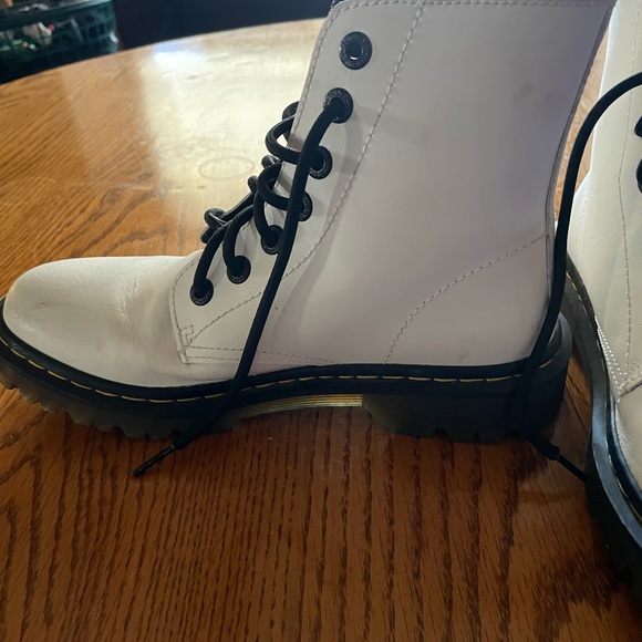 Dr Martin Boots, white, size 7.  Worn a few times - Picture 1 of 5
